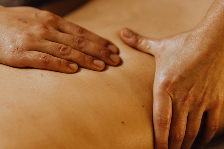 Christine Maquart Naturopathe Renata França Massage Remodelage Corps